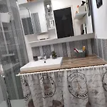 Douceur Et Cocooning Direct Aeroport Et Arkea Arena Apartmán *