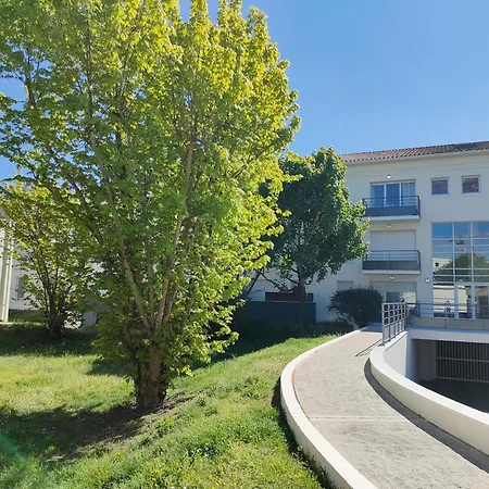 Douceur Et Cocooning Apartment Begles